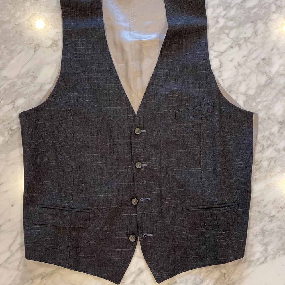 Circle of Gentlemen Vest